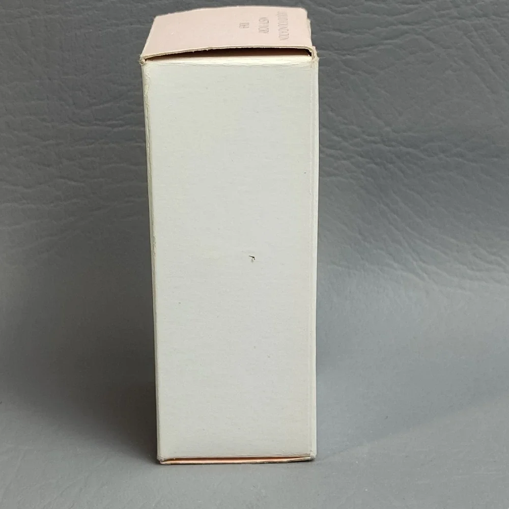 Mary‎ Kay Day Radiance Liquid Foundation Misty Ivory 1069 NEW in Box